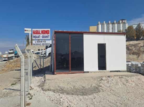 Haskal Mermer Granit Porselen; dayanıklı malzeme, modern tasarım, profesyonel montaj ve müşteri memnuniyeti odaklı doğal taş çözümleri sunan güvenilir bir firmadır.